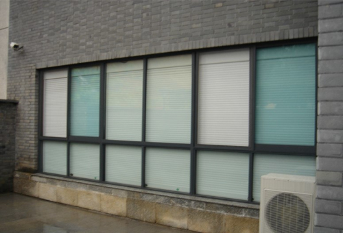 韶山毛泽东遗物馆外遮阳卷帘窗