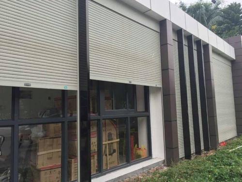 泉州广播电视台外遮阳卷帘窗