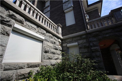 湘联外遮阳卷帘窗