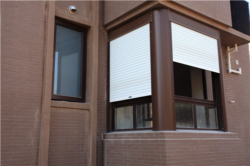 中星湖滨城户外卷帘窗项目案例(二)